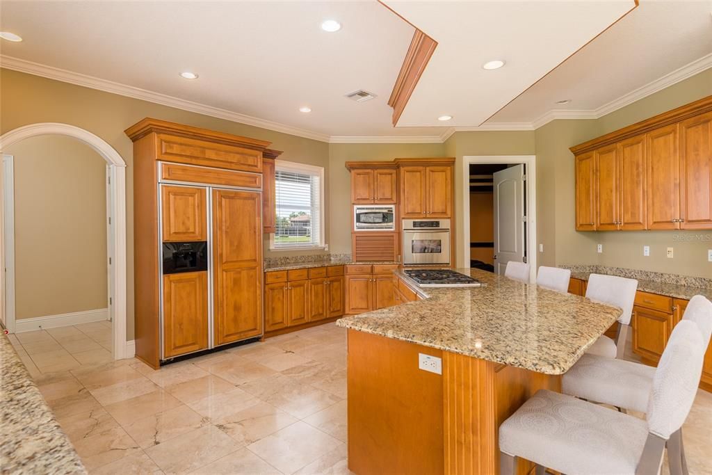 For Sale: $3,000,000 (5 beds, 3 baths, 5446 Square Feet)
