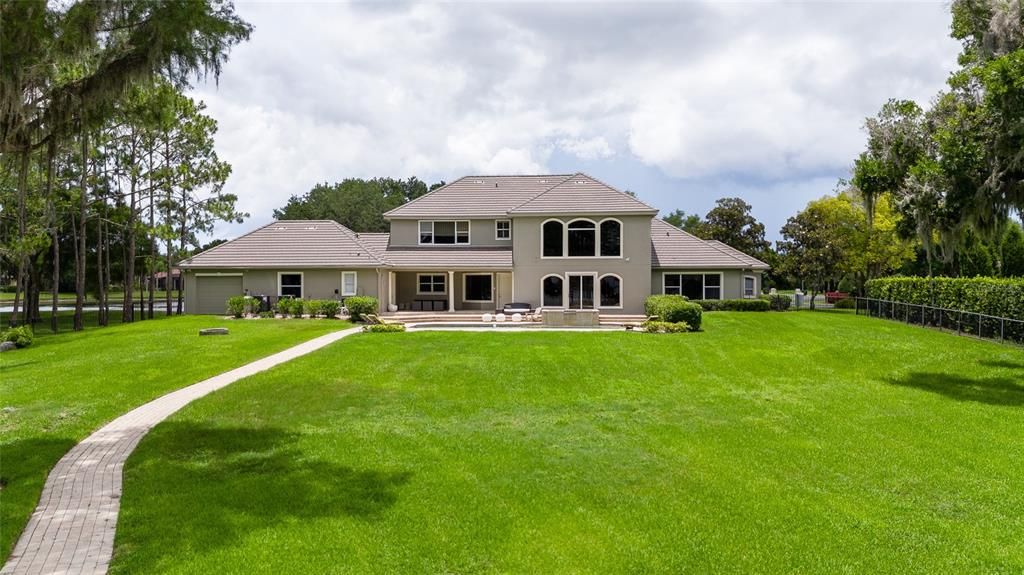 For Sale: $3,000,000 (5 beds, 3 baths, 5446 Square Feet)