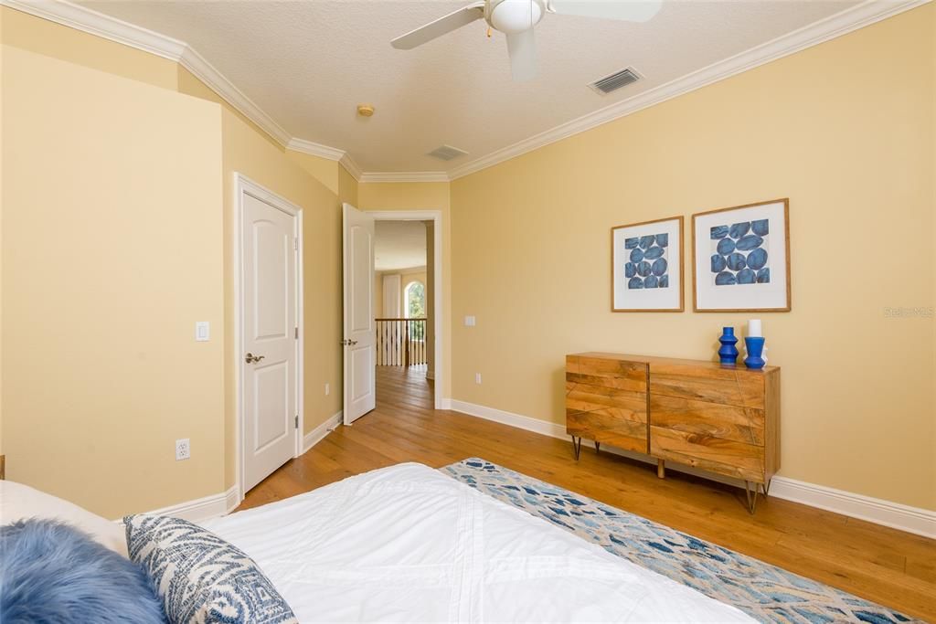For Sale: $3,000,000 (5 beds, 3 baths, 5446 Square Feet)