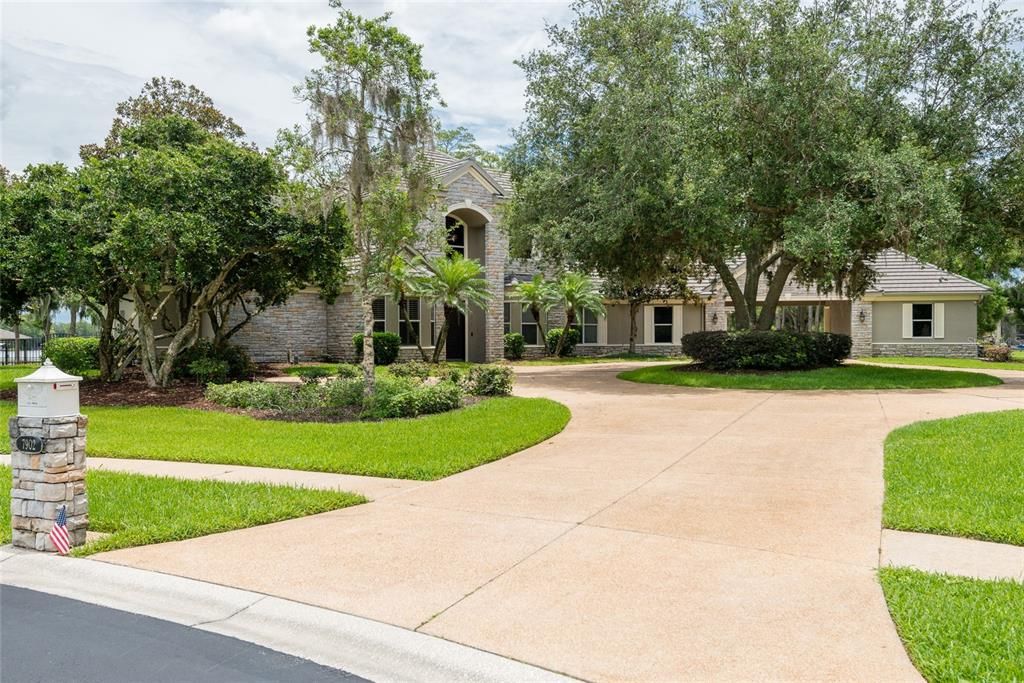 For Sale: $3,000,000 (5 beds, 3 baths, 5446 Square Feet)
