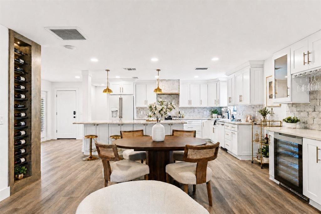 For Sale: $1,300,000 (4 beds, 3 baths, 2741 Square Feet)