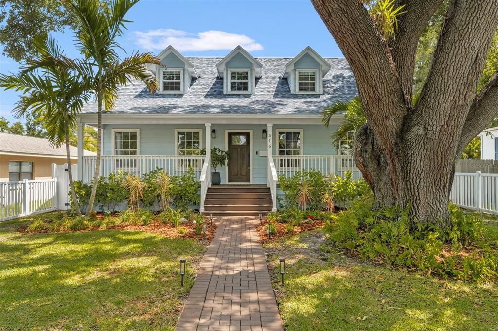 For Sale: $1,300,000 (4 beds, 3 baths, 2741 Square Feet)