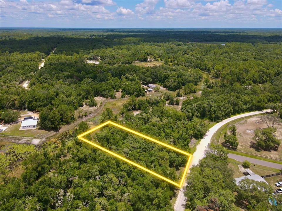 待售: $25,624 (0.51 acres)
