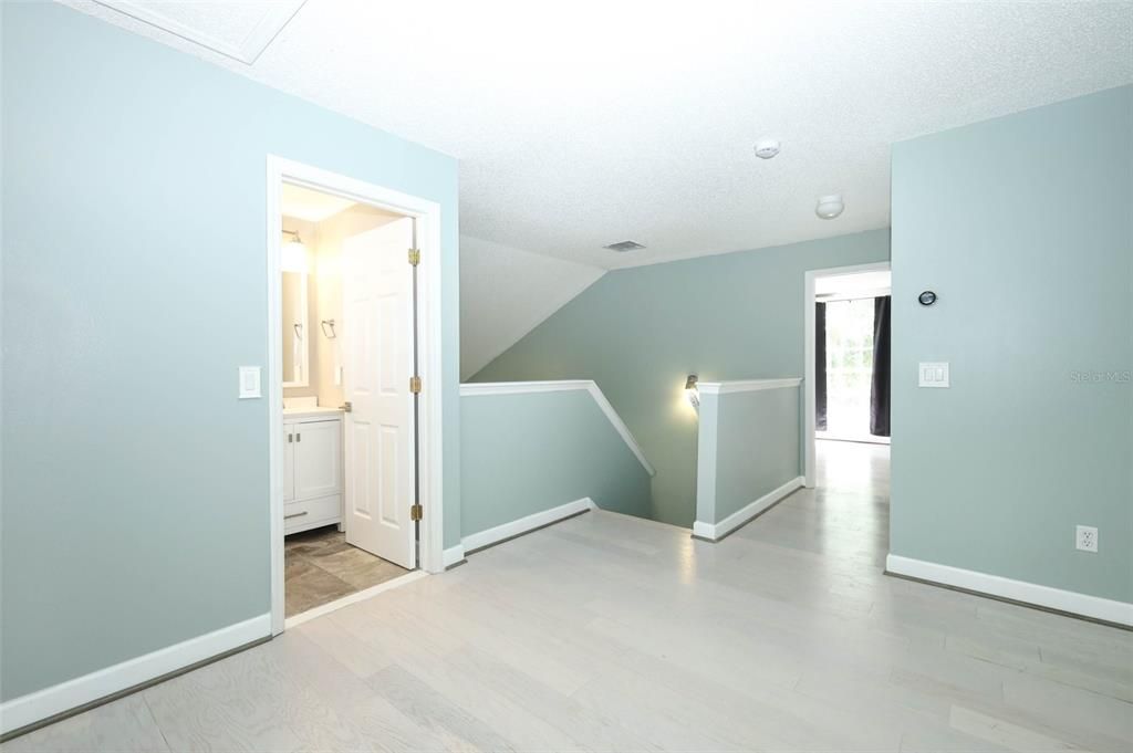 For Sale: $465,000 (4 beds, 2 baths, 2253 Square Feet)