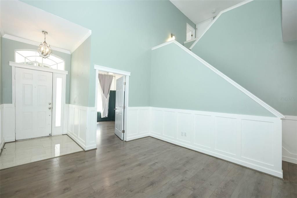 For Sale: $465,000 (4 beds, 2 baths, 2253 Square Feet)