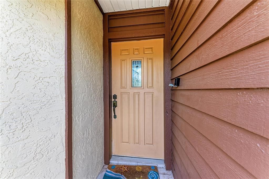 For Sale: $270,000 (2 beds, 2 baths, 1284 Square Feet)