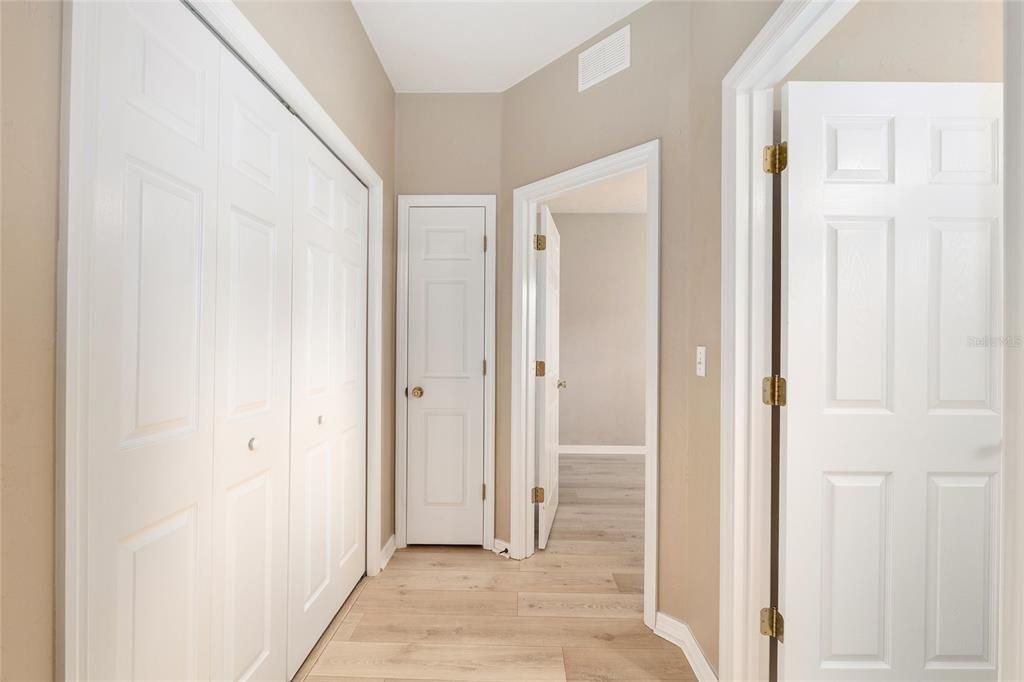 Activo con contrato: $265,000 (3 camas, 2 baños, 1514 Pies cuadrados)