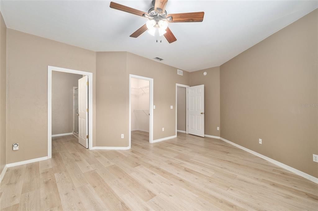 Activo con contrato: $265,000 (3 camas, 2 baños, 1514 Pies cuadrados)