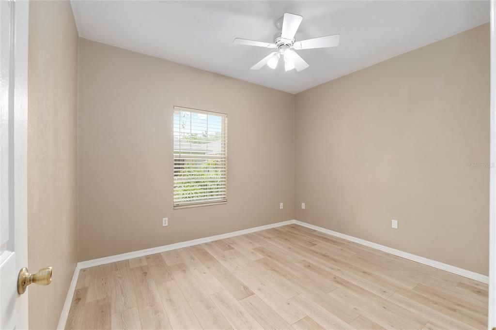 Activo con contrato: $265,000 (3 camas, 2 baños, 1514 Pies cuadrados)