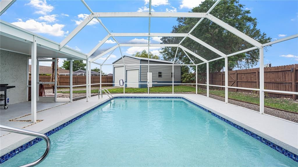 For Sale: $385,000 (3 beds, 2 baths, 1589 Square Feet)