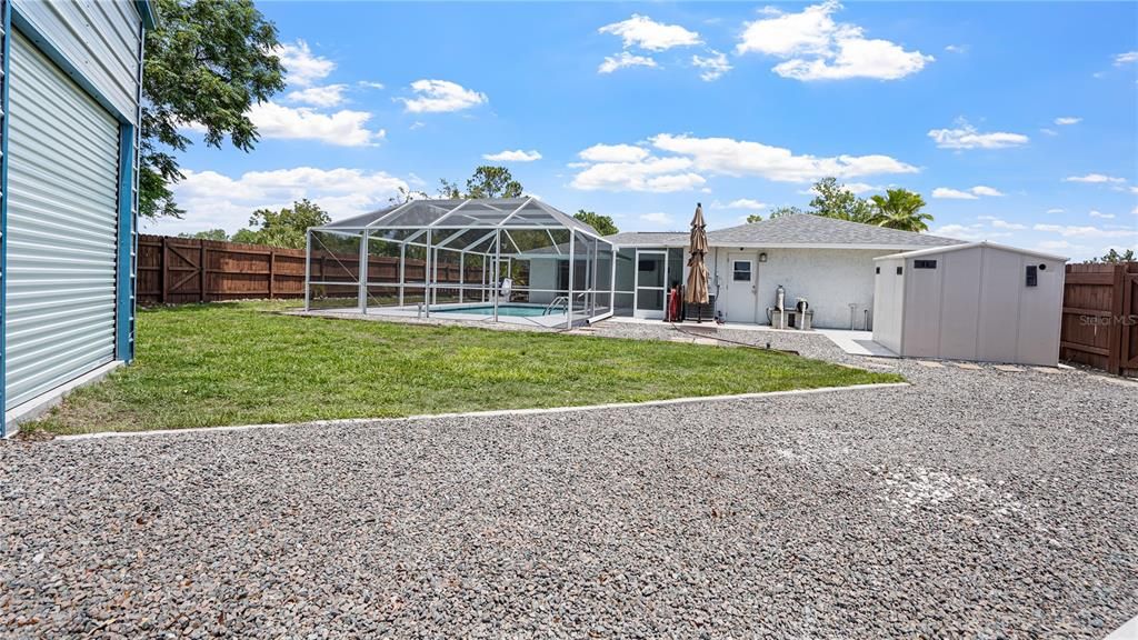 For Sale: $385,000 (3 beds, 2 baths, 1589 Square Feet)