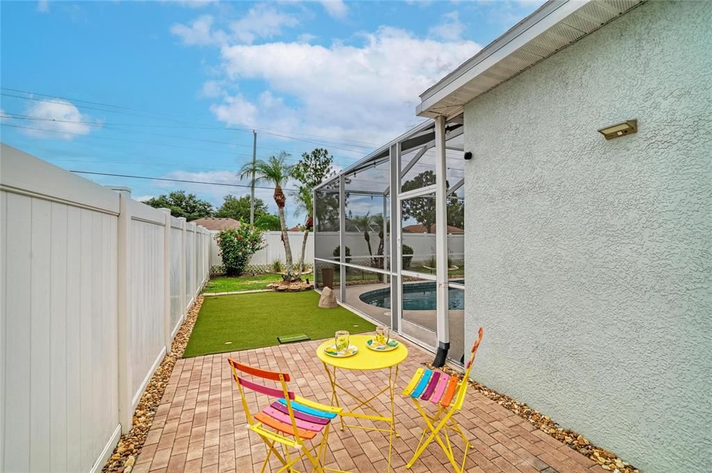 For Sale: $569,000 (3 beds, 2 baths, 2148 Square Feet)