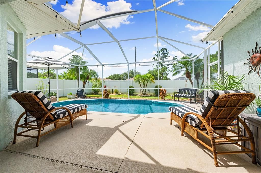 For Sale: $569,000 (3 beds, 2 baths, 2148 Square Feet)