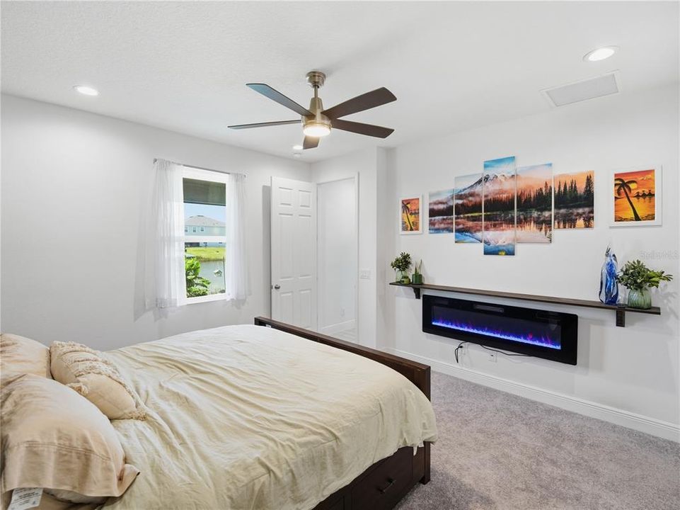 For Sale: $500,000 (4 beds, 2 baths, 1910 Square Feet)
