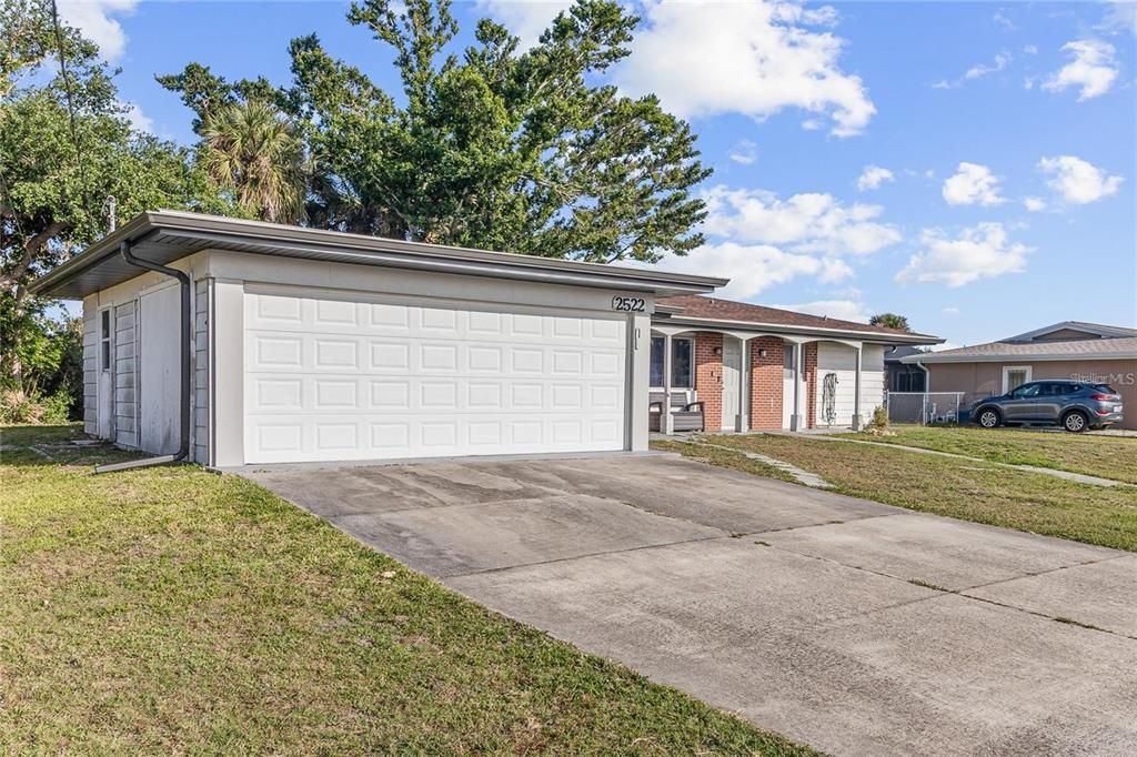 For Rent: $1,600 (3 beds, 1 baths, 1399 Square Feet)