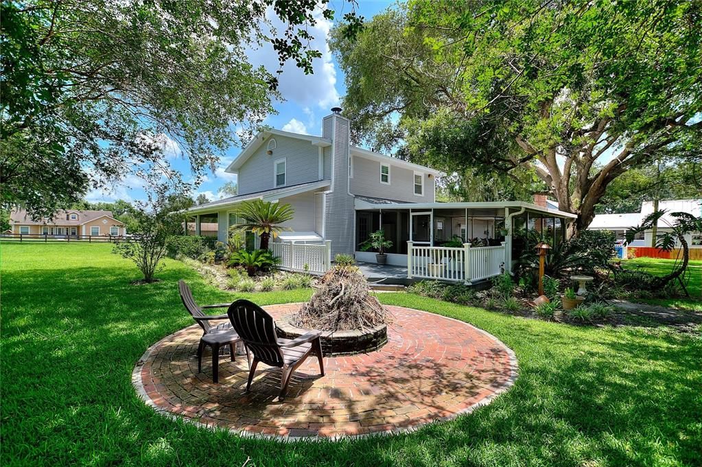 Active With Contract: $495,000 (3 beds, 2 baths, 1760 Square Feet)