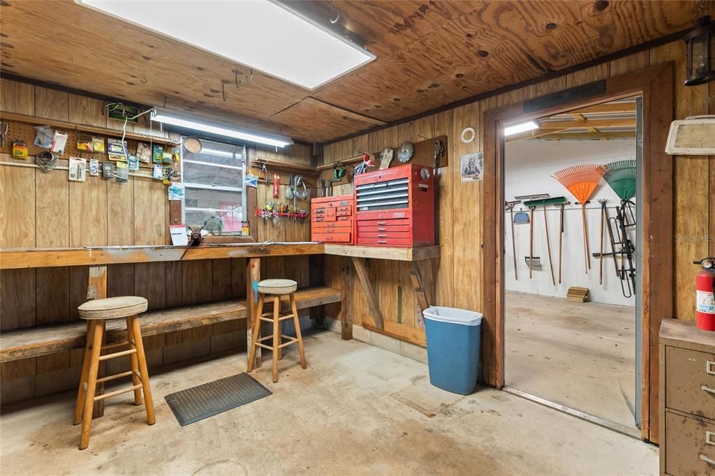 Active With Contract: $495,000 (3 beds, 2 baths, 1760 Square Feet)