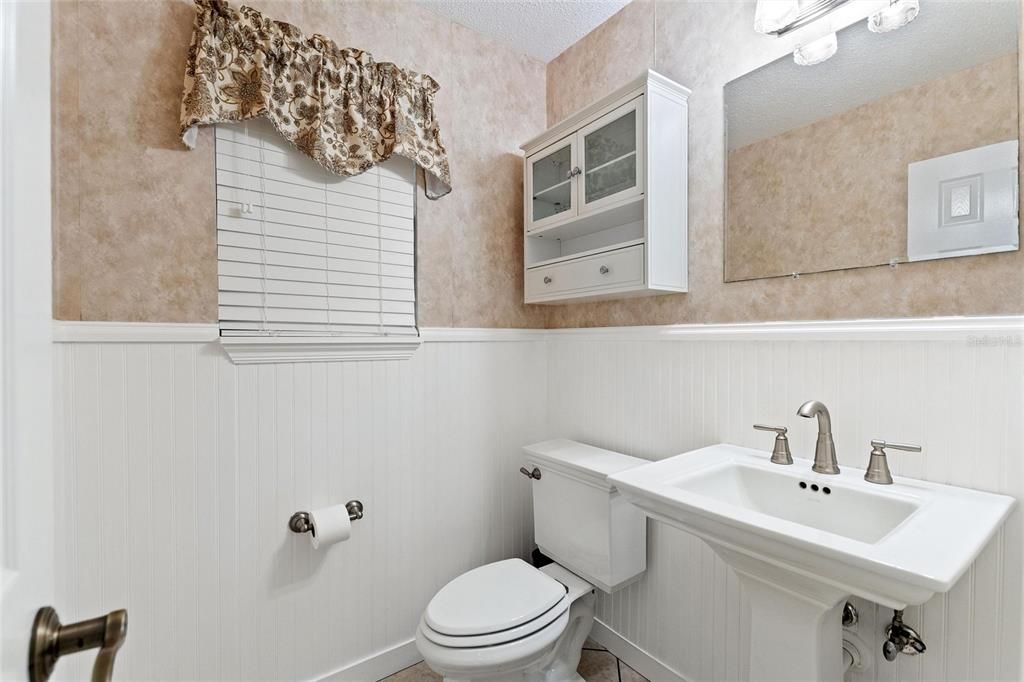 Active With Contract: $495,000 (3 beds, 2 baths, 1760 Square Feet)