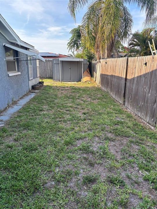 For Sale: $225,000 (3 beds, 2 baths, 1302 Square Feet)
