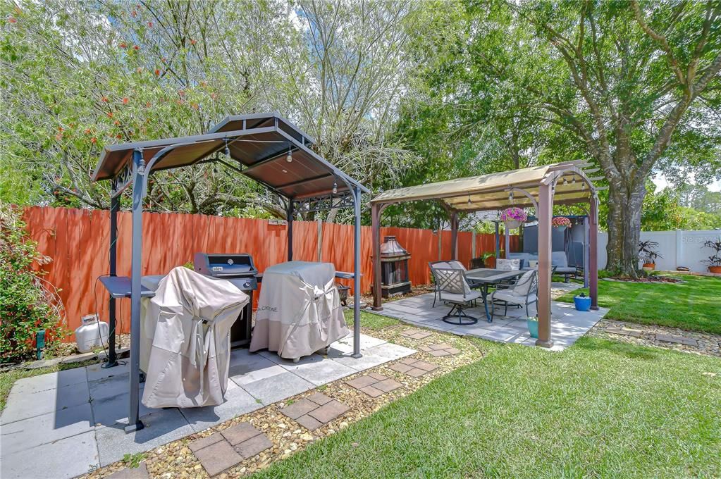 For Sale: $560,000 (3 beds, 2 baths, 1545 Square Feet)