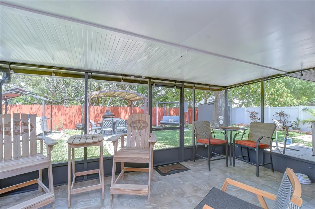 For Sale: $560,000 (3 beds, 2 baths, 1545 Square Feet)