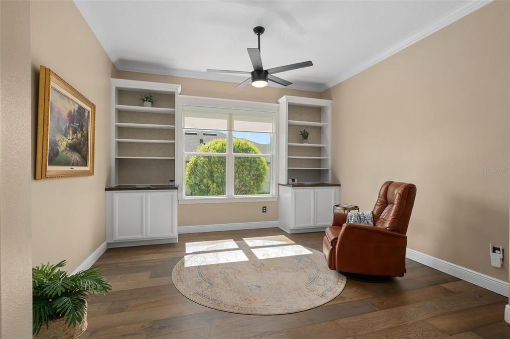 For Sale: $595,000 (3 beds, 3 baths, 2275 Square Feet)