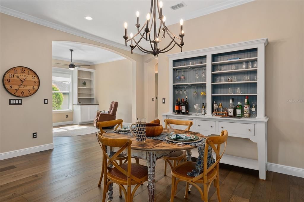 For Sale: $595,000 (3 beds, 3 baths, 2275 Square Feet)