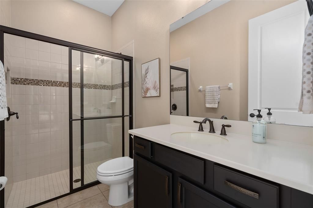 For Sale: $595,000 (3 beds, 3 baths, 2275 Square Feet)