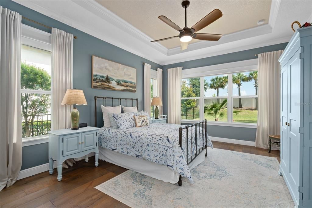 For Sale: $595,000 (3 beds, 3 baths, 2275 Square Feet)