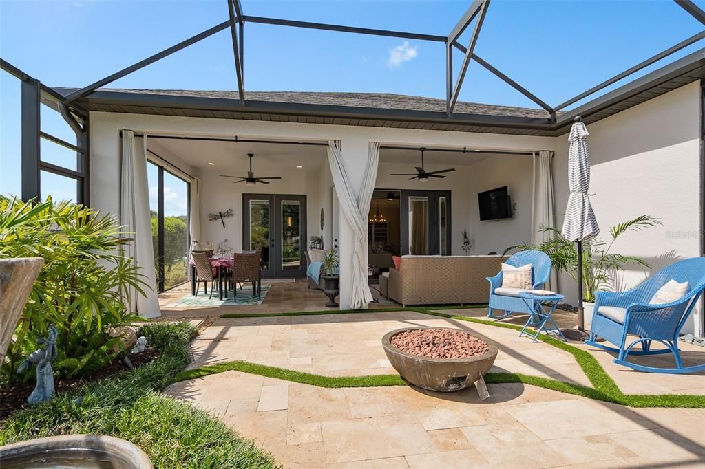 For Sale: $595,000 (3 beds, 3 baths, 2275 Square Feet)