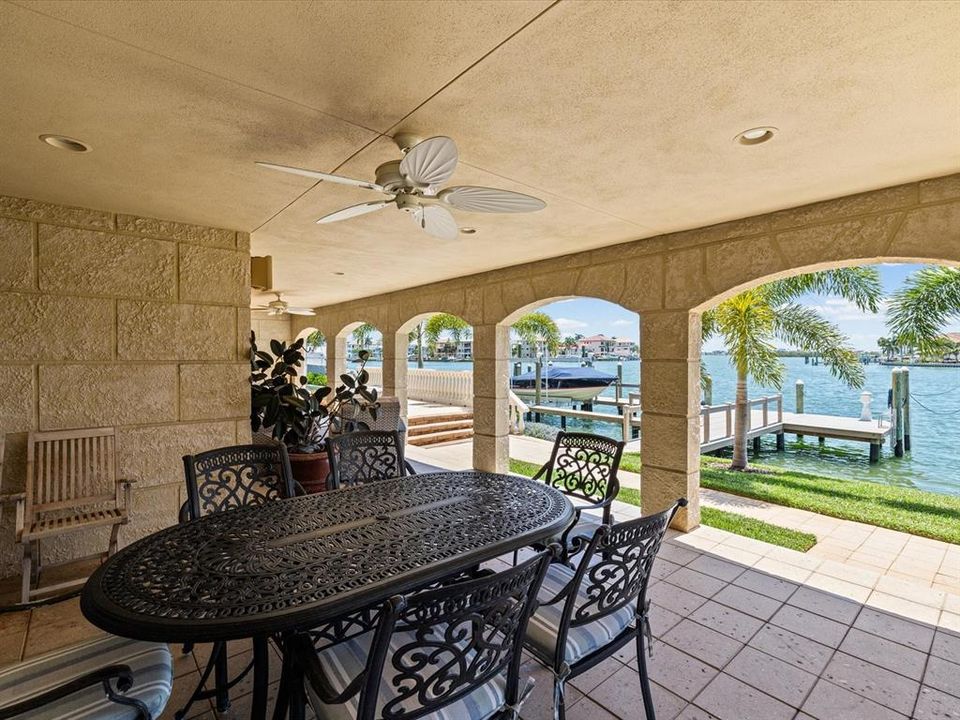 For Sale: $5,700,000 (4 beds, 4 baths, 5274 Square Feet)