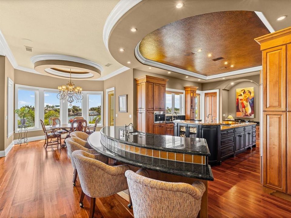 For Sale: $5,700,000 (4 beds, 4 baths, 5274 Square Feet)