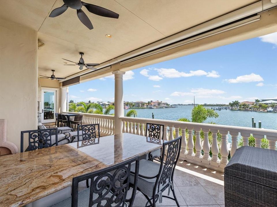For Sale: $5,700,000 (4 beds, 4 baths, 5274 Square Feet)