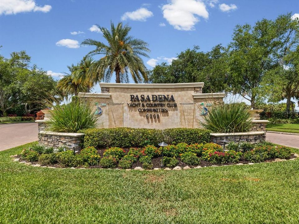 For Sale: $5,700,000 (4 beds, 4 baths, 5274 Square Feet)