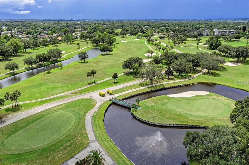 For Sale: $649,900 (4 beds, 3 baths, 2539 Square Feet)
