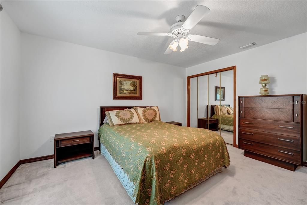 For Sale: $695,000 (4 beds, 2 baths, 2562 Square Feet)