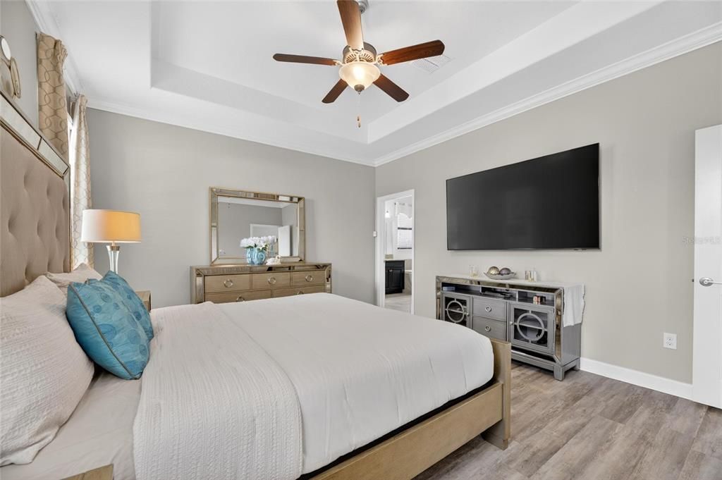 Active With Contract: $400,000 (4 beds, 3 baths, 2040 Square Feet)