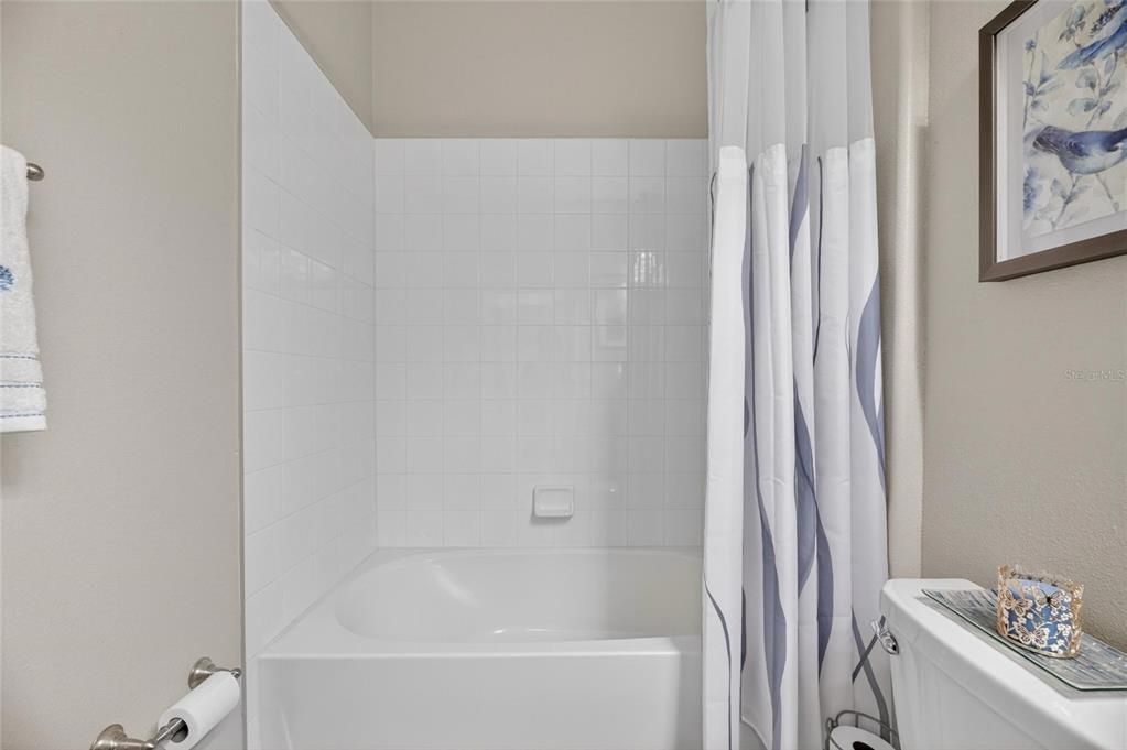 Active With Contract: $400,000 (4 beds, 3 baths, 2040 Square Feet)