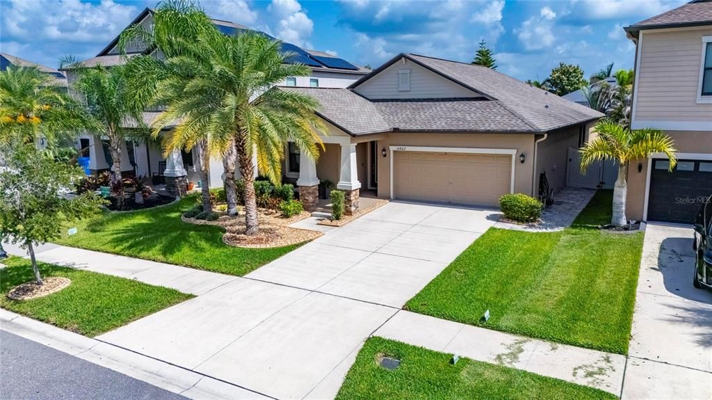 Active With Contract: $400,000 (4 beds, 3 baths, 2040 Square Feet)
