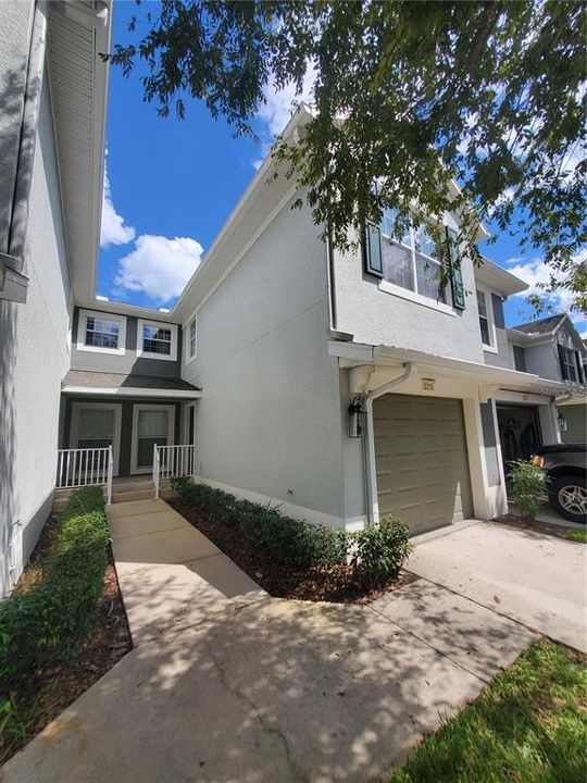 For Rent: $2,200 (3 beds, 2 baths, 1771 Square Feet)