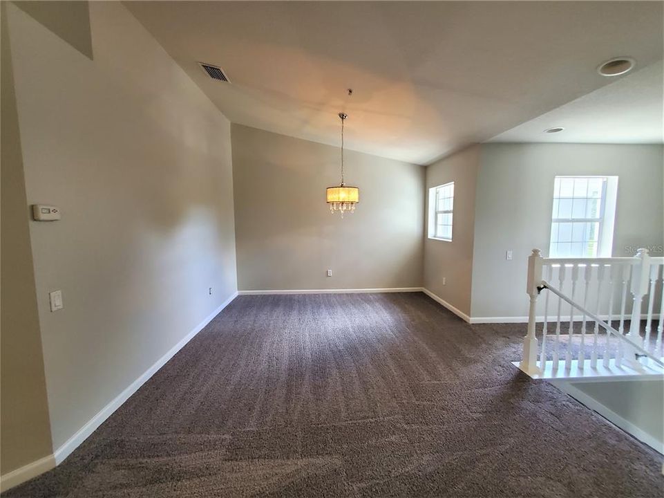 For Rent: $2,200 (3 beds, 2 baths, 1771 Square Feet)