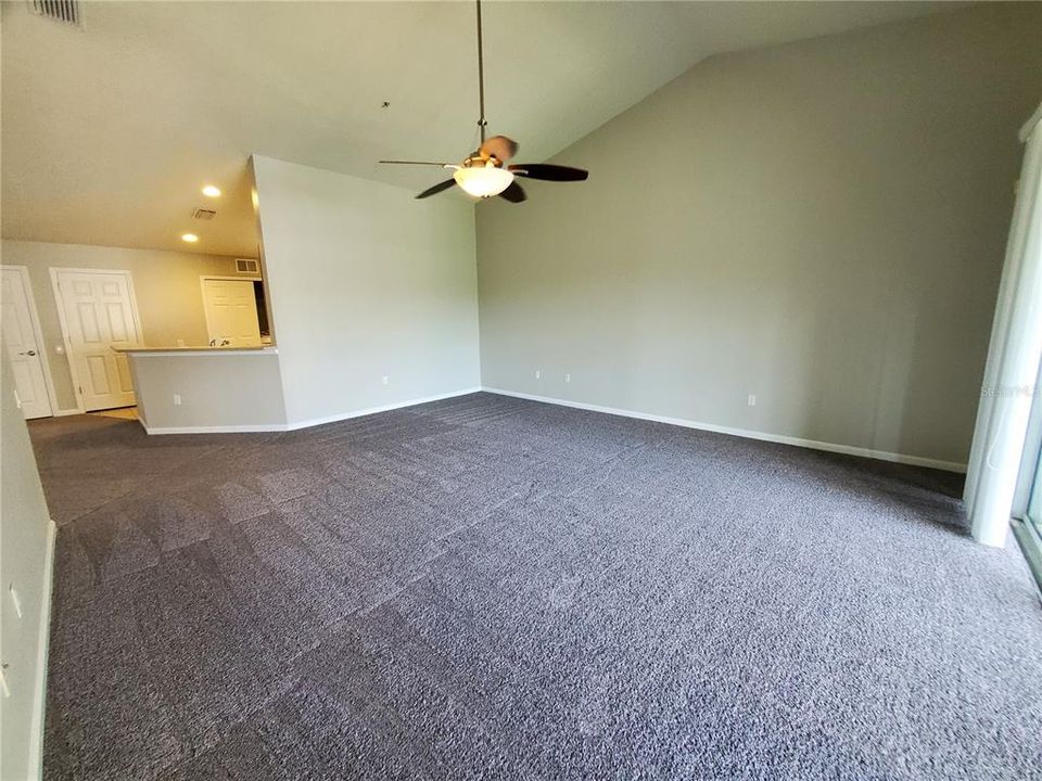 For Rent: $2,200 (3 beds, 2 baths, 1771 Square Feet)