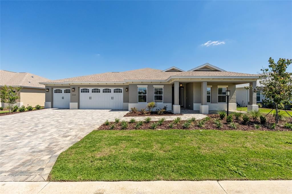 For Sale: $530,450 (3 beds, 3 baths, 2211 Square Feet)