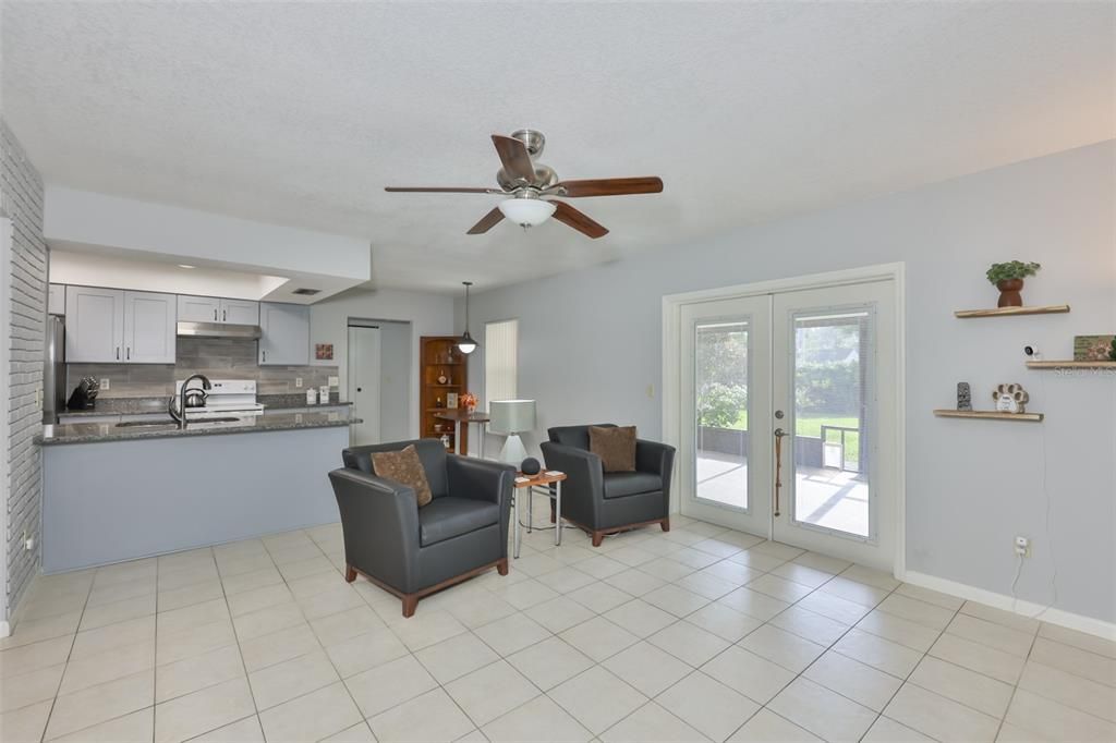 For Sale: $399,000 (3 beds, 2 baths, 1605 Square Feet)