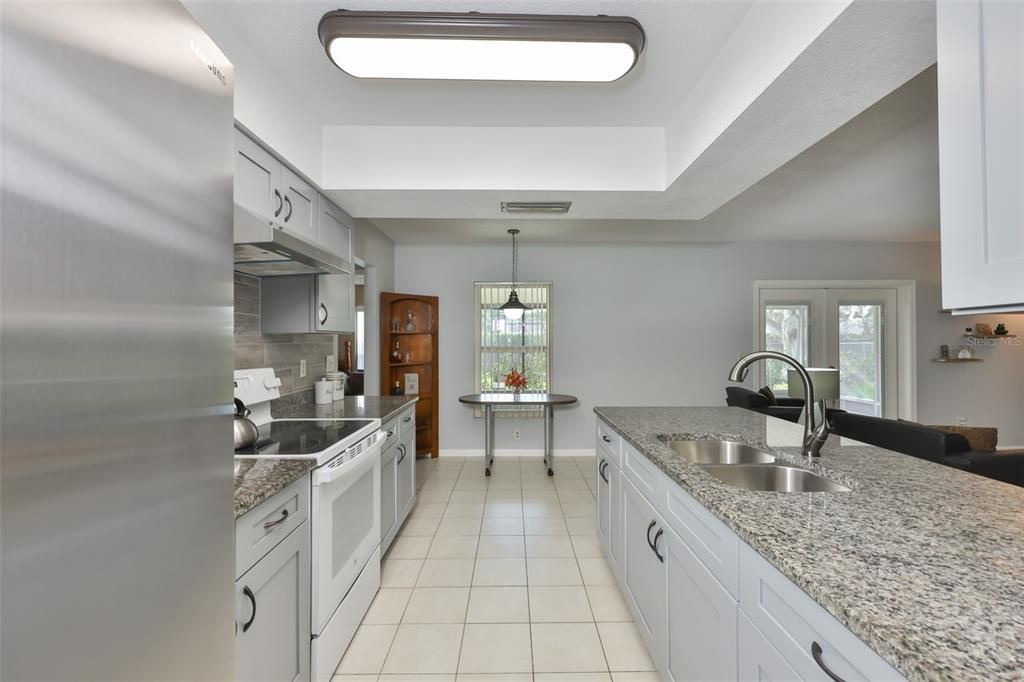 For Sale: $399,000 (3 beds, 2 baths, 1605 Square Feet)