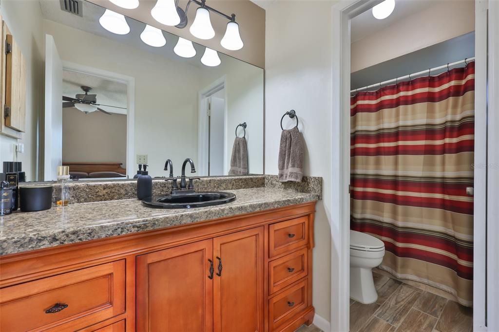 For Sale: $399,000 (3 beds, 2 baths, 1605 Square Feet)