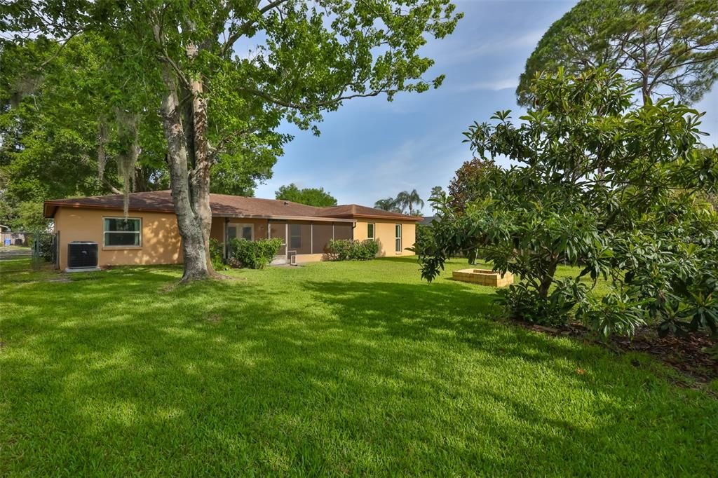 For Sale: $399,000 (3 beds, 2 baths, 1605 Square Feet)