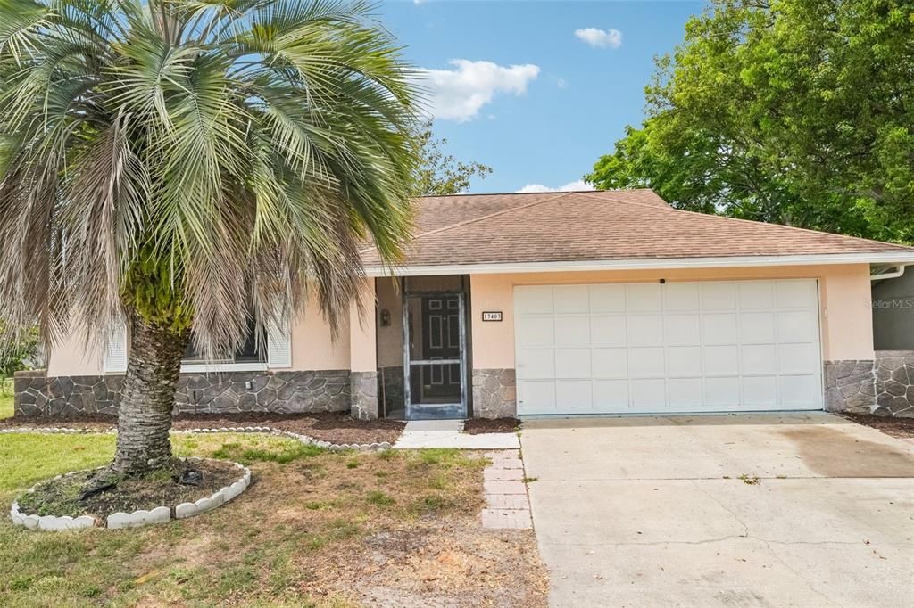For Sale: $259,900 (3 beds, 2 baths, 1191 Square Feet)
