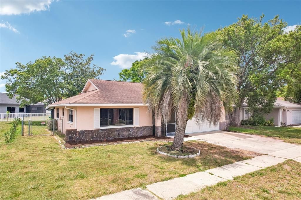 For Sale: $259,900 (3 beds, 2 baths, 1191 Square Feet)