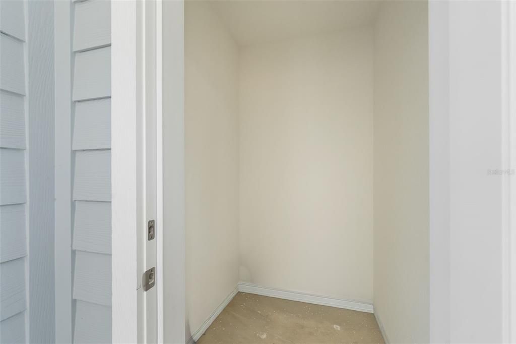 Activo con contrato: $499,000 (6 camas, 0 baños, 2826 Pies cuadrados)